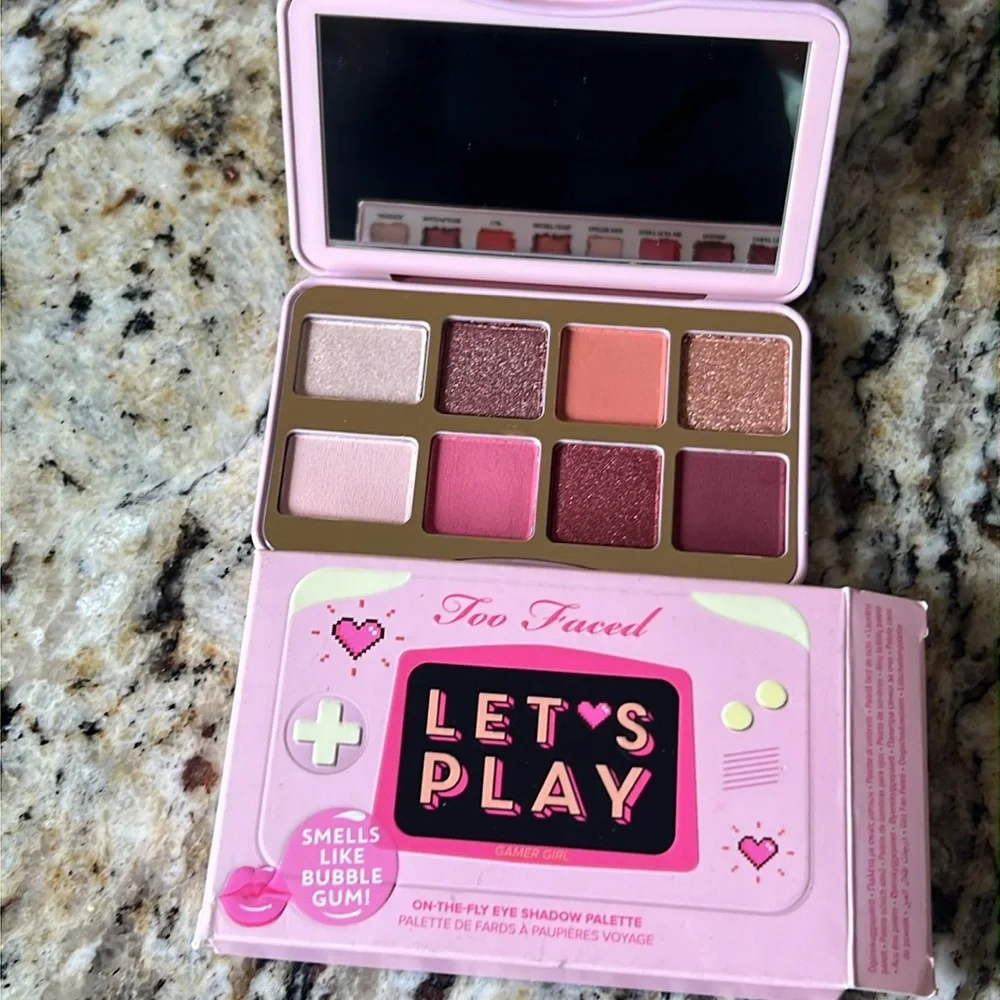🌙♣️Too Faced Let’s Play Eyeshadow Palette
